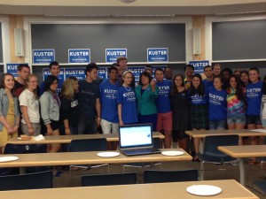 Kuster meets with the College Democrats.
